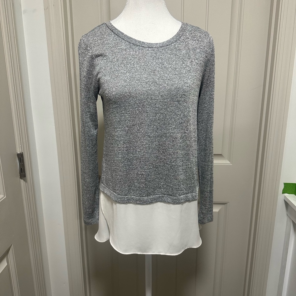 LOFT Gray Knit Long-Sleeve Top with White Layered Hem